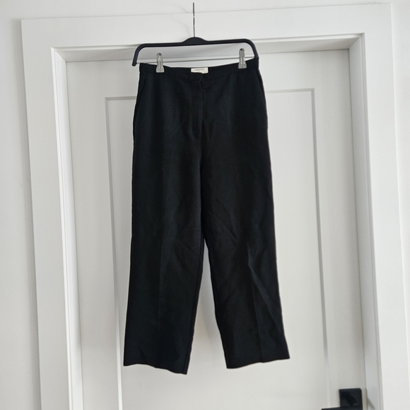 Babaton Pants - Babaton Atelier Black Cropped Pants Business Officewear Size 4